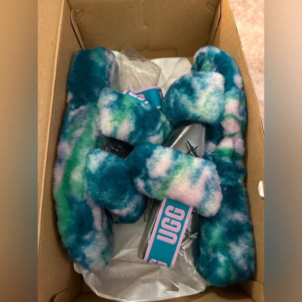 Ugg Slides - image 2